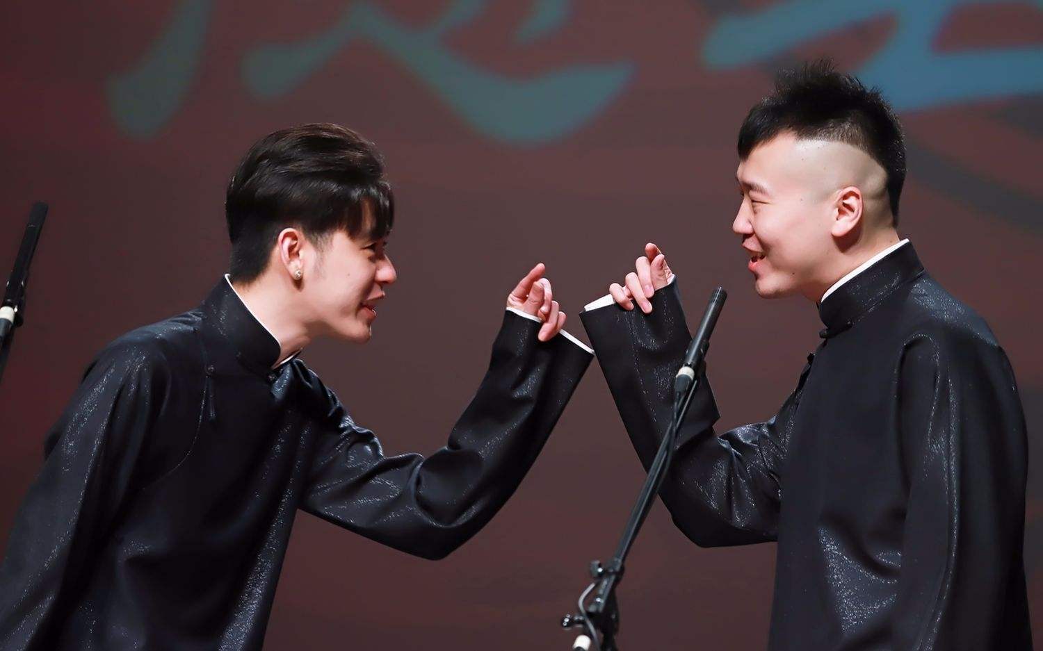 相声演员能不能做偶像这事不怪张云雷观众说了算