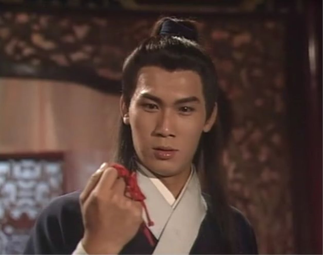 曾在娱乐圈不温不火,后来开饭店相继倒闭,如今复出路更难走|甄志强