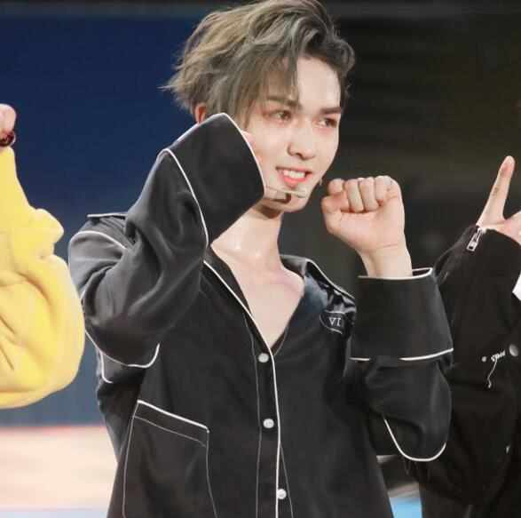 央视全面封杀"娘炮"艺人?已被中秋晚会除名,网友:为央视点赞