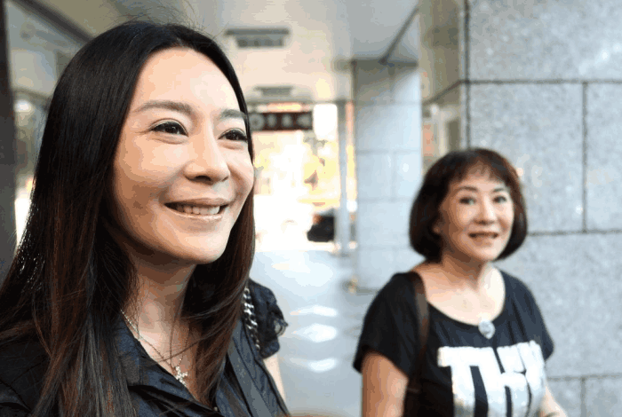 多年后,回首往事,为了纪念和忘却那一段人生黄金岁月,喻可欣亲笔撰写