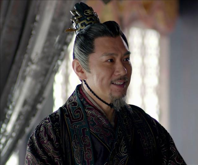 也是《琅琊榜》中的高手卓鼎风,只是貌似卓鼎风变胖了哈.