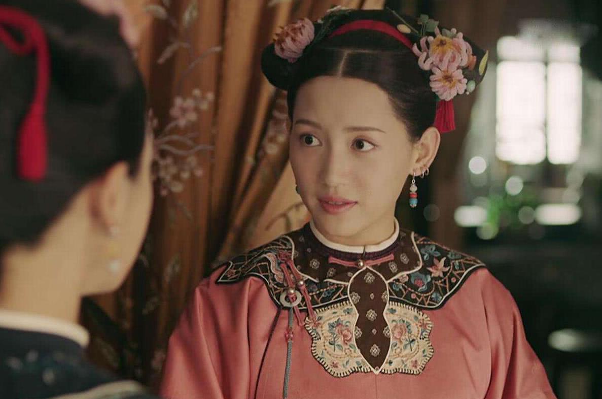 她12岁出嫁,努尔哈赤见她第一眼就被她迷住,最后下场却很凄惨