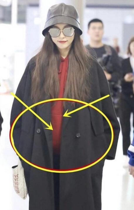 否认怀孕后,唐嫣晒照信息量好大,网友又炸了!