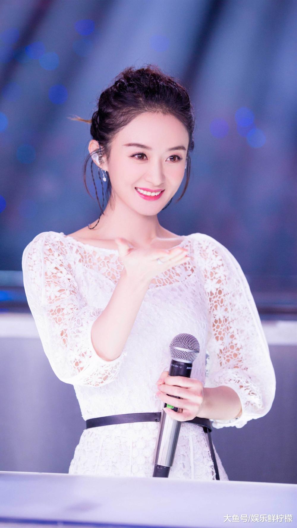 冯绍峰看到赵丽颖照片没有眉毛, 脱口而出6个字, 又一个宠妻狂魔