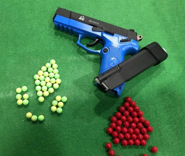 92式手枪家族再添新丁qsz92g11毫米彩弹手枪海外开售