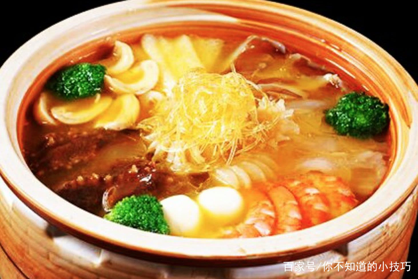 这些美食听名字感觉没食欲但是吃一口却感觉好吃到停不下来