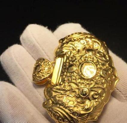 赵丽颖生子冯绍峰开心晒图谢娜金锁曝光谢娜该还锁了