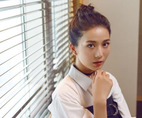 搭档郑爽走红,如今31岁看上去还是很漂亮|一起来看流星雨|彭杨|绯闻