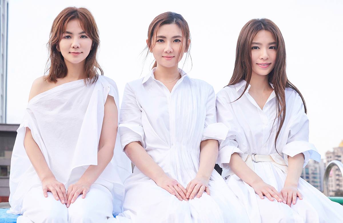 she三人的好感情众所皆知,私底下她们都互称对方为「老婆」,selina