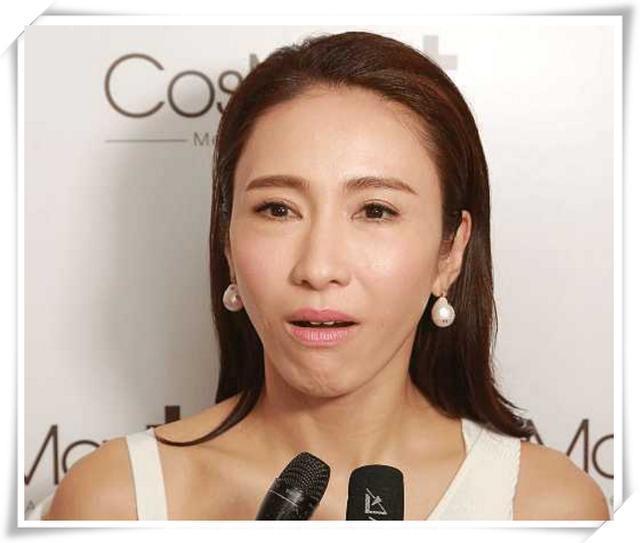 黎姿这是要跌落神坛吗?脸僵得太恐怖,又一位天然美女沦陷了!