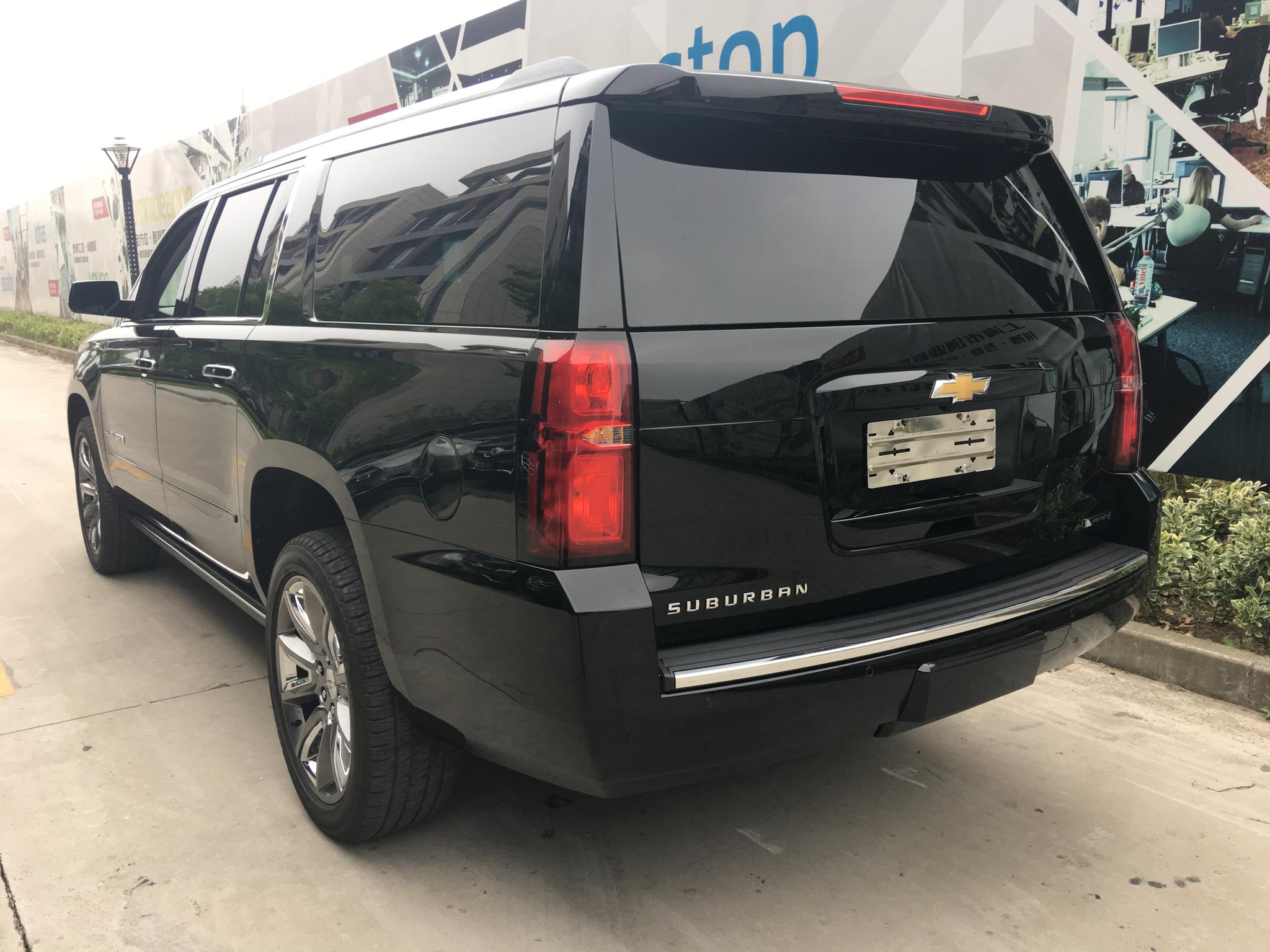 喜欢越野车的老板可以看看雪佛兰萨博班