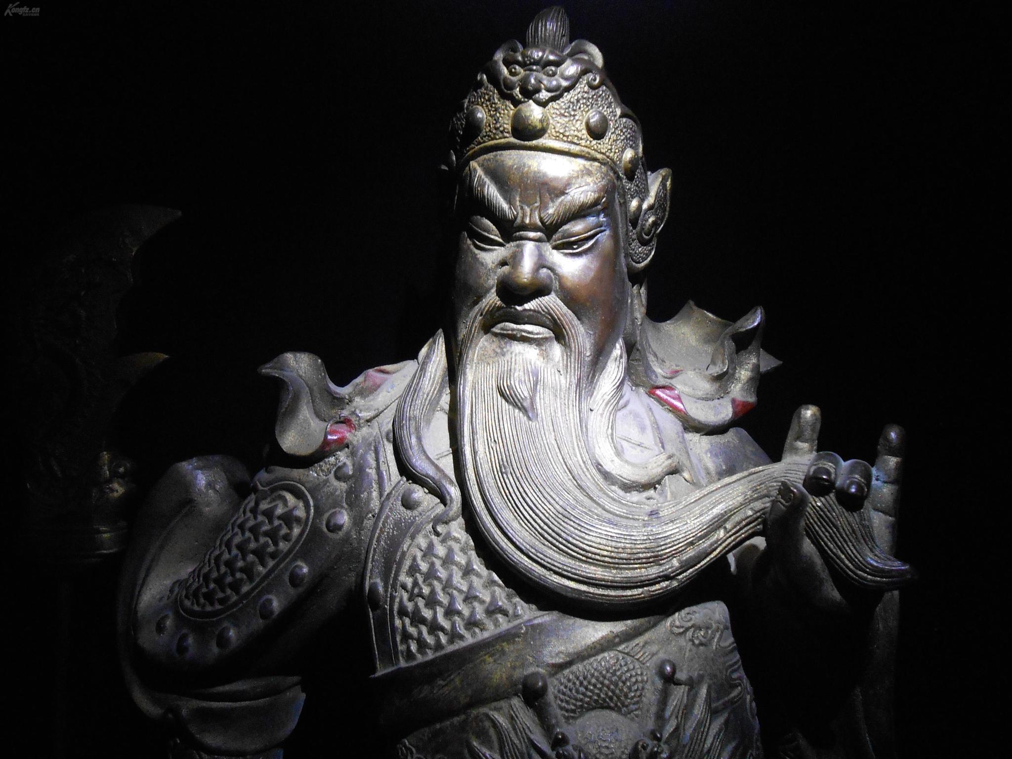 关公像为什么都闭着眼老木匠他睁眼的代价太大不敢开眼啊