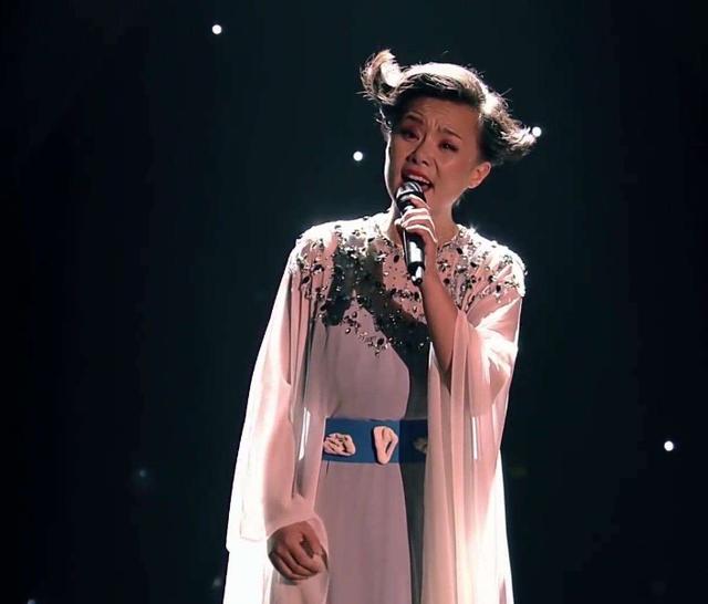 龚丽娜再现身歌手舞台,演唱宋朝歌曲,这才是真正的古风
