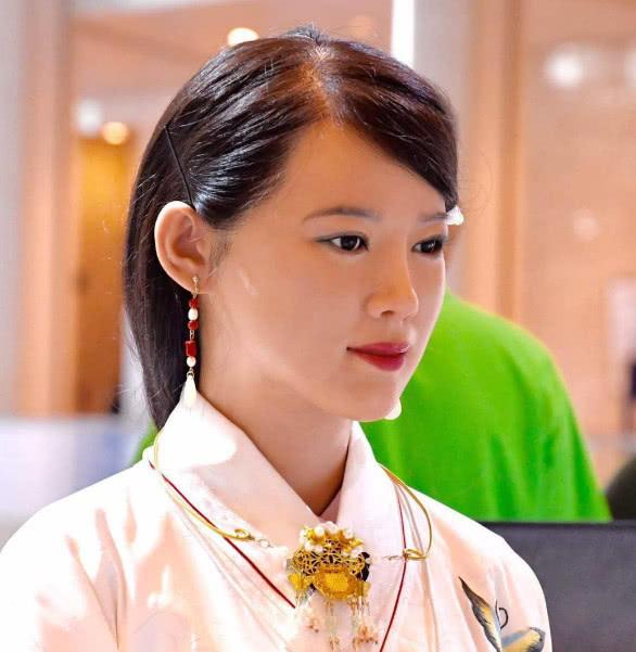 妻子机器人诞生内部结构让人吃惊发布当天就已售罄