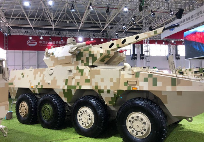 中国最奇怪的战车:主炮非常先进 却挂了两枚40年前的导弹|红箭|埋头