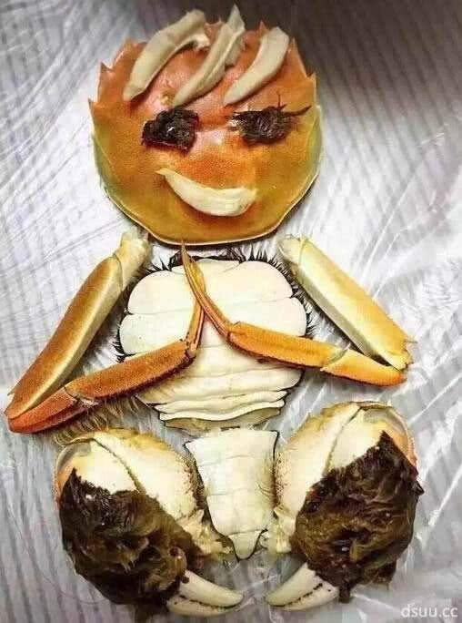 等等,谁把螃蟹拿上来了,撤掉撤掉!本期可是周宝宝的沙雕纪实录.