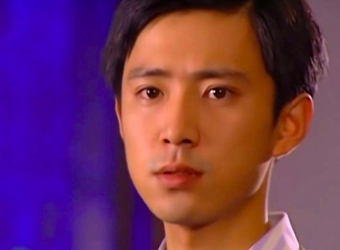 《都挺好》老大从帅气富家尓豪到油腻明哲哥,高鑫经历了什么?