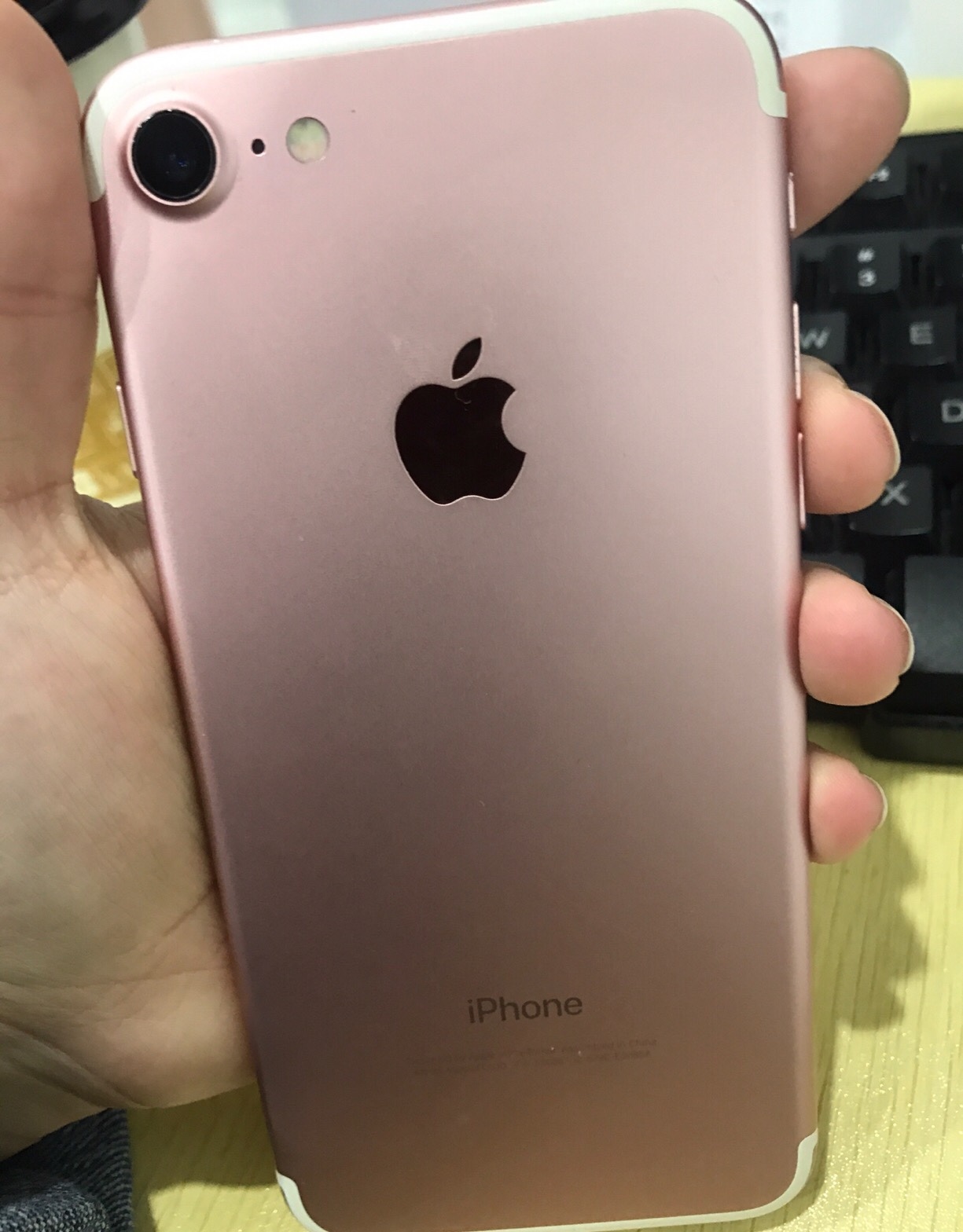 性能小钢炮!网友2000元购入性价比iphone7