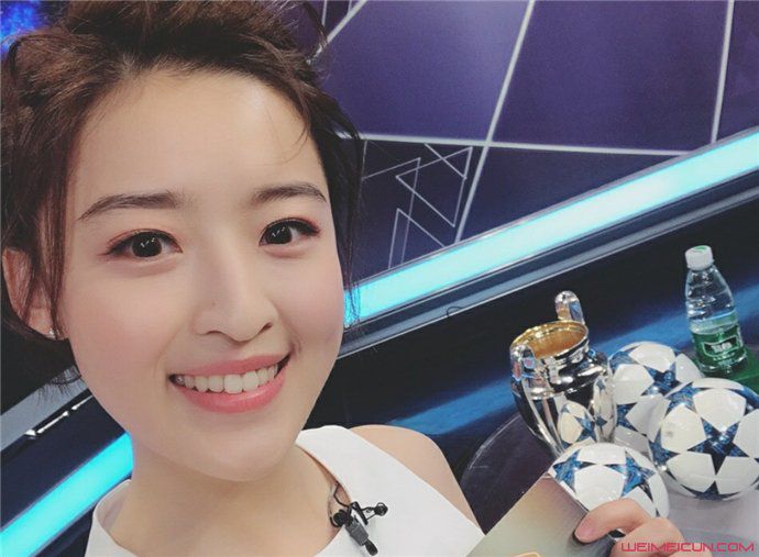 杨茗茗结婚了没 杨茗茗个人资料被揭世界杯写真照美如花