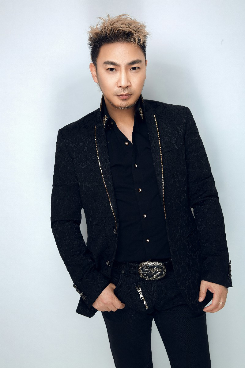 9月19日,著名歌手陈少华的最新专辑《再醉一回》隆重面世,主打歌《再