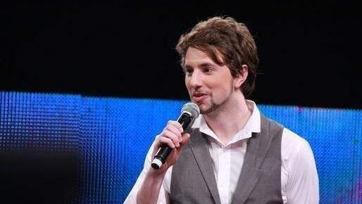 非诚勿扰:女嘉宾爆灯黑人帅哥,被牵走4年后,今现状却令人唏嘘