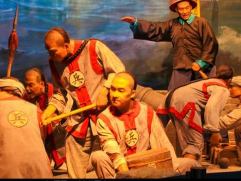清朝士兵军服上的“勇”和“兵”，仅一字之差，却天壤之别！|军服|士兵|绿营兵|天壤之别|军队_新浪新闻