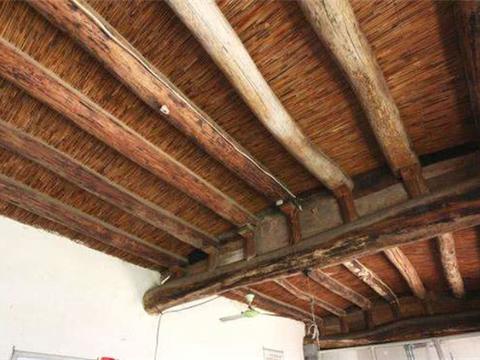 农村老房子拆下的房梁,为何有人高价收购?