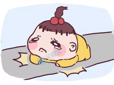 宝宝头着地摔个大包,要马上送医院吗?在线等