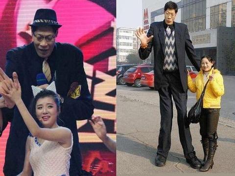 “巨人”张俊才：2米42却不打篮球，妻子很娇小53岁仍未生育|姚明_新浪新闻