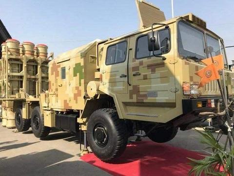 沙特王储访问巴基斯坦:获总理亲自驾车接机豪