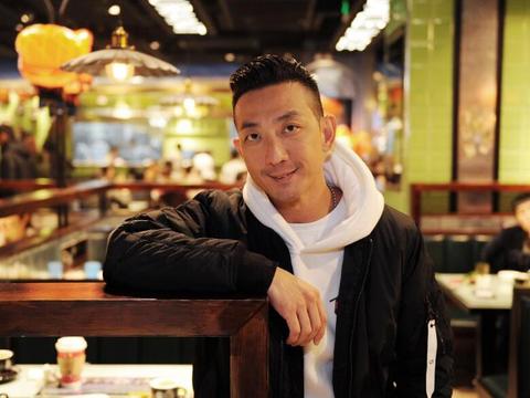 香港演员李灿森近照:街头混混变成好男人,今连影帝也佩服他演技|另类|包贝尔|陈冠希|刘德华|柳岩_新浪新闻