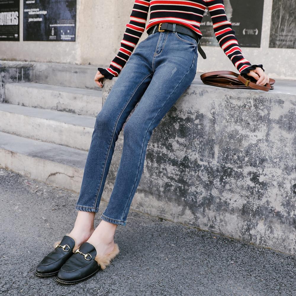 女人都有牛仔裤, 怎么穿显瘦? 记住"这3点", 腿又细长又时髦!