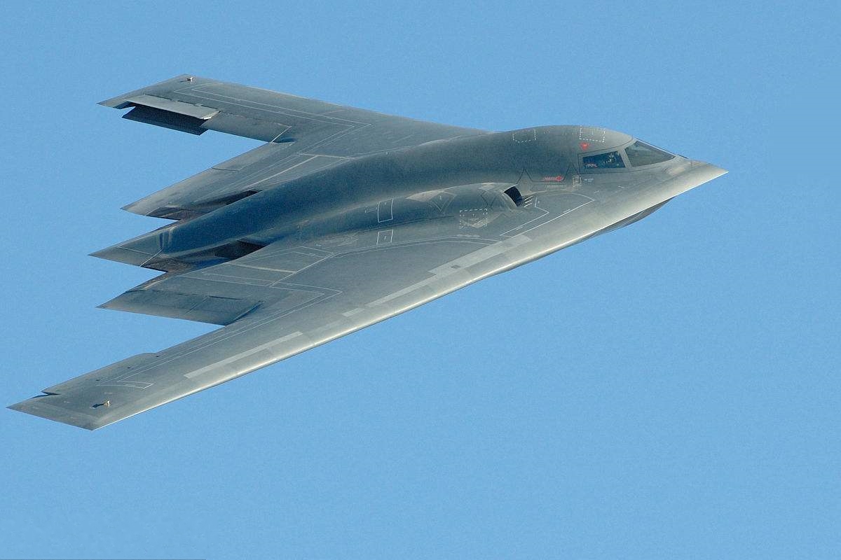 美国空军:坐拥超强性能的"b-2"轰炸机,未来还有更多黑科技