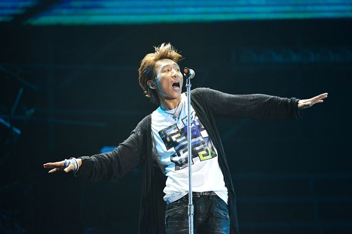 "为什么不把痛苦予以朋友分担?"陈羽凡:我没朋友,他不算!