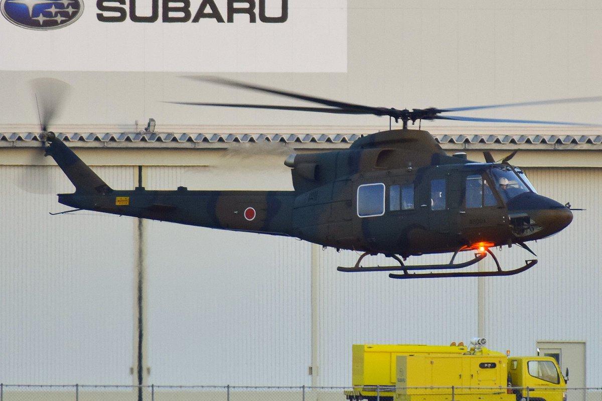 作为陆上自卫队最新的通用运输直升机,uh-x是富士重工和美国贝尔公司