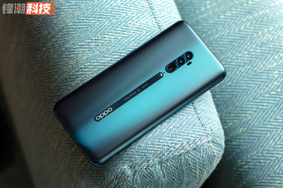 玩转创造力opporeno10倍变焦版雾海绿真机图赏