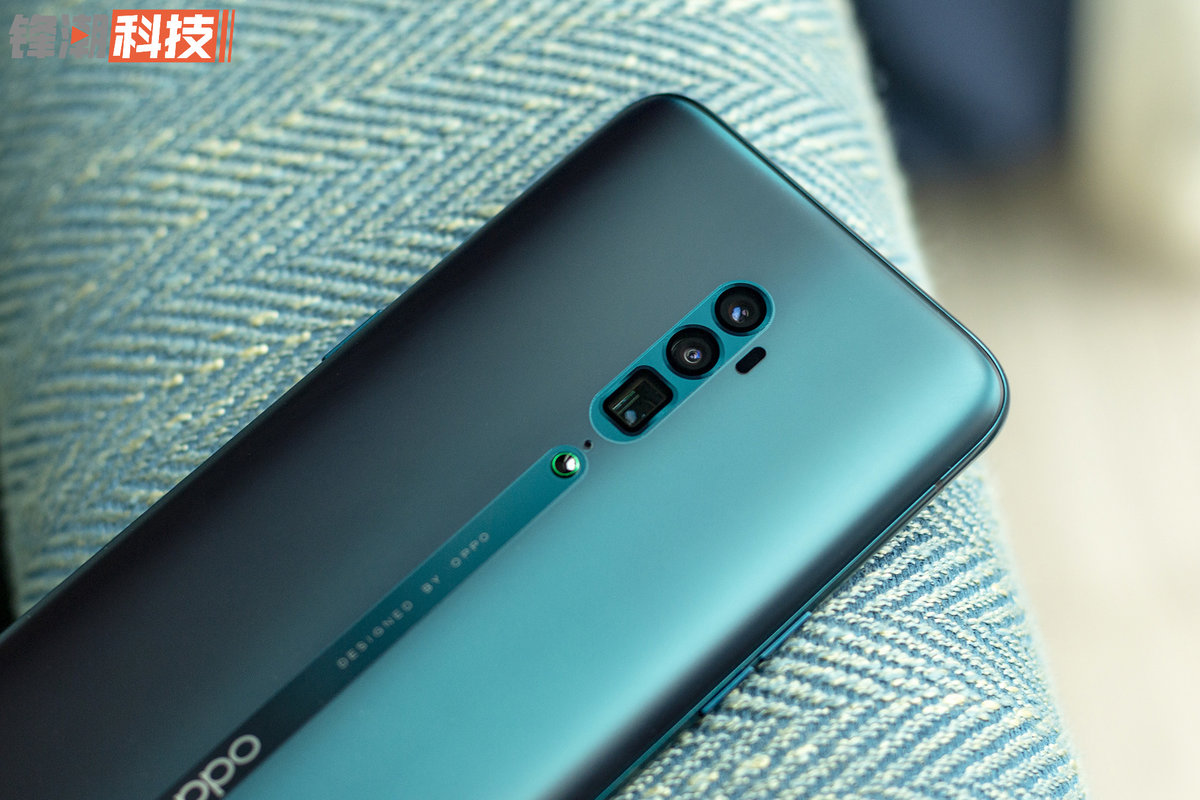 玩转创造力opporeno10倍变焦版雾海绿真机图赏