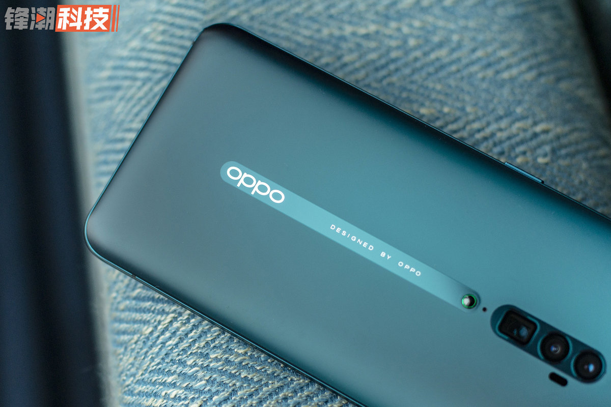 玩转创造力opporeno10倍变焦版雾海绿真机图赏