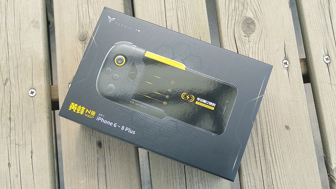 掌控半屏空间,游戏随心所欲——飞智黄蜂游戏手柄体验