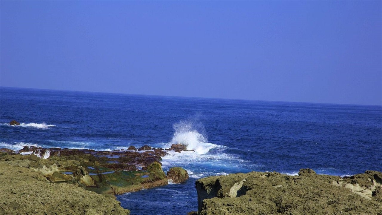 台湾海峡到底有多宽?可以填海造陆,或者修建跨海大桥吗?