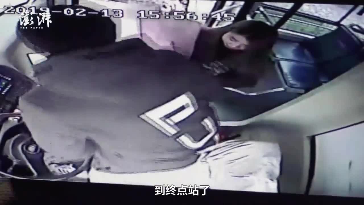 女乘客要求司机帮自慰