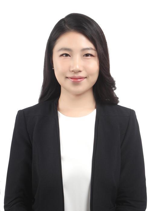 韩国29岁女律师走上仕途 因同名朴槿惠火了