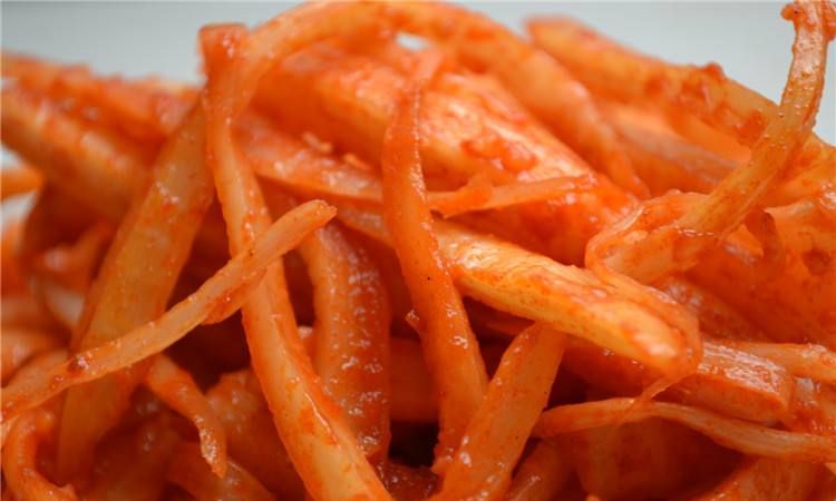 东北人最稀罕的10大"咸菜",年年都得腌点儿,要不然没啥吃!