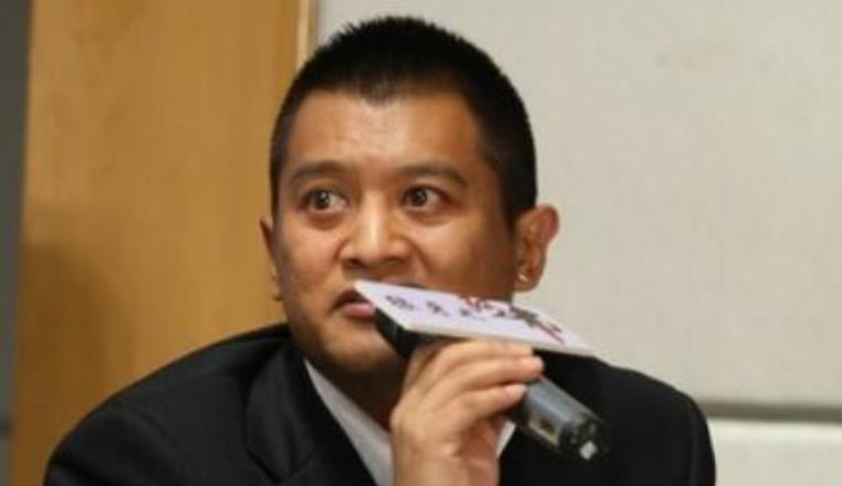 他是吴京师兄，身手实力不输吴京，另一个身份堪称国家骄傲|寇占文|吴京|师兄_新浪新闻