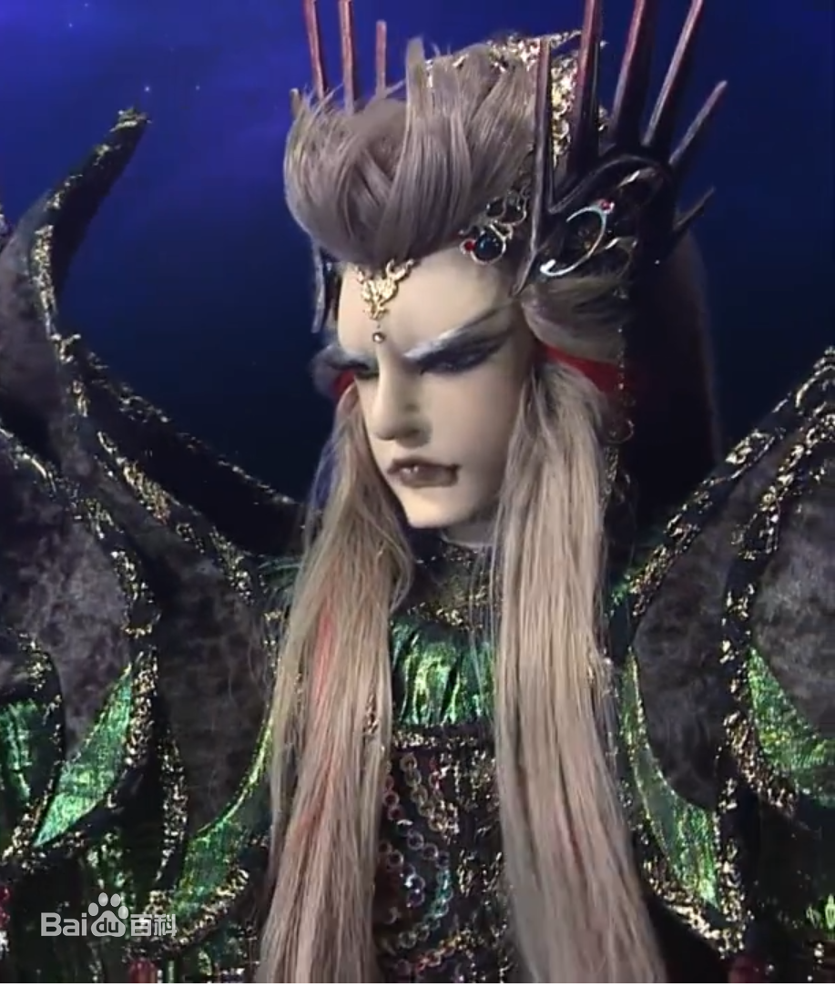 霹雳魔始面对意琦行最大的依仗居然是光明神的近神之躯