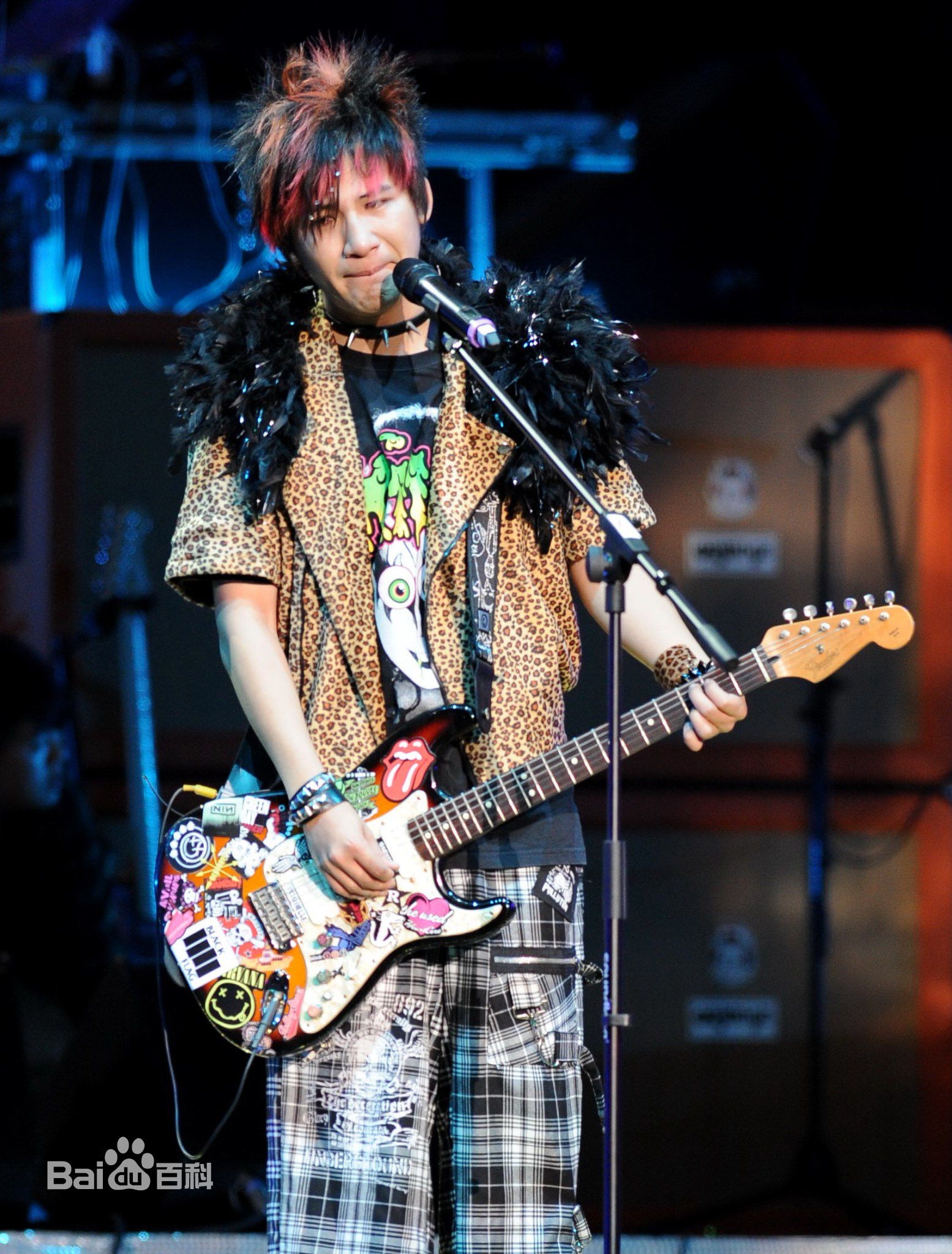 如果你曾看过《躲避深刻》|躲避深刻|大张伟|花儿乐队_新浪网