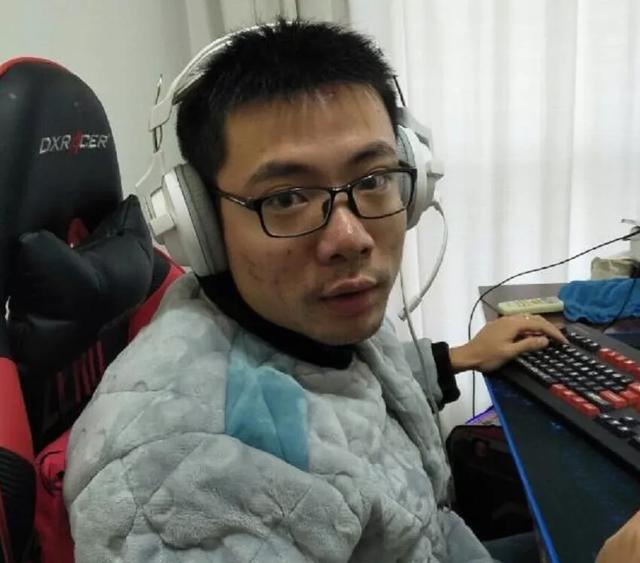 主播成名前在干啥大司马混迹网吧洞主程序员凯哥误入传销