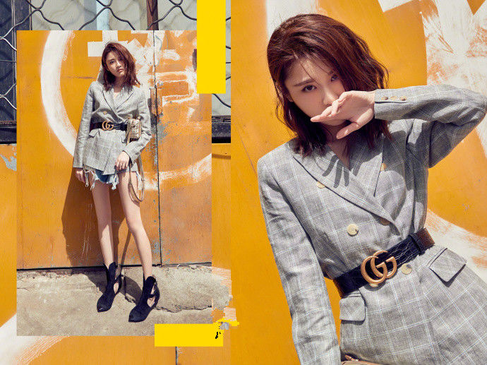 张慧雯穿超短裤现身,大长腿藏不住,网友:气质真好!