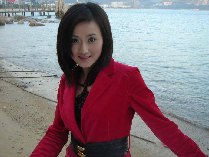 《侠客行》16年后,配角成最红的,男主戏约不断不火,女主消失了