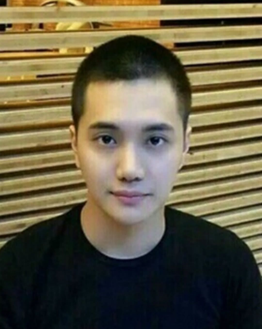 退伍后颜值达到新高度,人气爆棚|金恩圣|至上励合|服兵役_新浪新闻